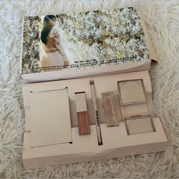 RARE KKWBEAUTY MRS. WEST COLLECTION DISCONTINUED… NEW IN BOX! - Picture 5 of 6